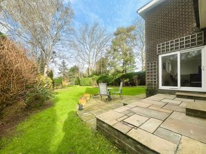 Photo 22- click for photo gallery